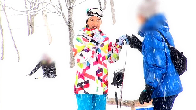 向井藍 マジックミラー号 ナンパ待ち 真正中出し編 in ゲレンデ