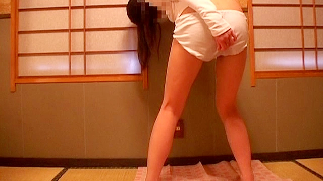 ナイショのおもらし2