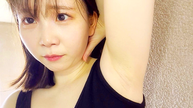 ド変態女子自撮りオナニー こずえ