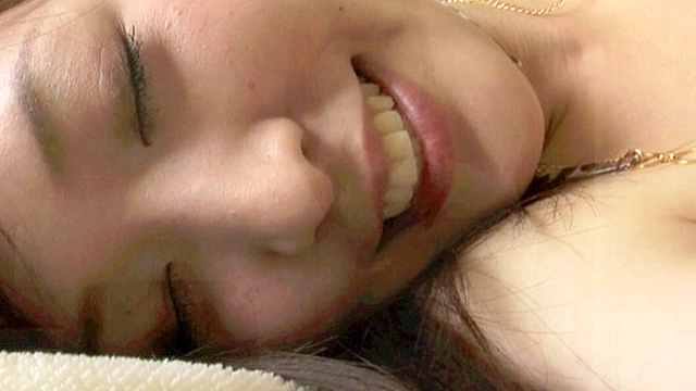 イクイク素人OL金森美奈