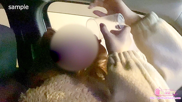 おしっこなんて飲めない……口の中が臭い（涙） 女子大生が途中でガチで泣いちゃって撮影中断！？