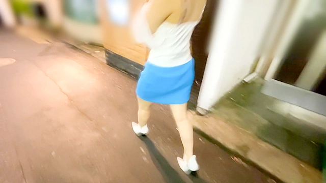 【裏風俗】【怒涛の4連射】【令和の美尻プリンセスに中出し】ふわふわ愛されBODYにアイドル級ルックス！なのに本性は精子狂いの超ギャップで骨抜きにされる生ハメSEX！！