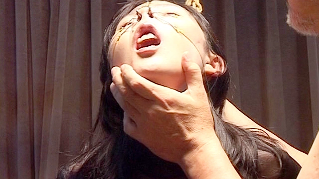 挟刺し被虐調○ 華凛尚
