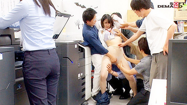 同僚の隣でトリック オア セクハラ！時間停止で業務中にイタズラしまくれちゃうハロウィン限定ユーザー様感謝企画！SOD女子社員 レッツ・エロウィンパーリィ！