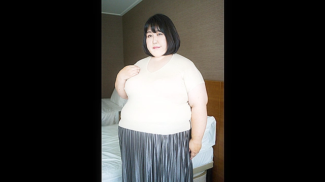 東京素人巨乳原石採掘倶楽部 vol.17 恵子（K）