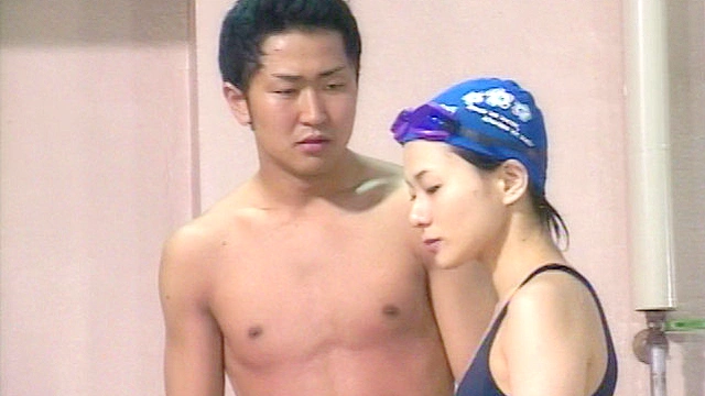 Tバック水泳部 ～愛の水中平泳ぎ～
