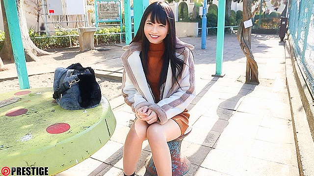 おうぼガール ♯008♯ちなつ（20） ♯衝撃モチ尻♯常に笑顔で何でも受け入れる♯特濃中出し♯色白応募美少女♯コンビニバイト店員♯激ウブ隠れドスケベ少女