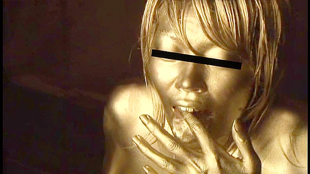 GOLD PAINT001