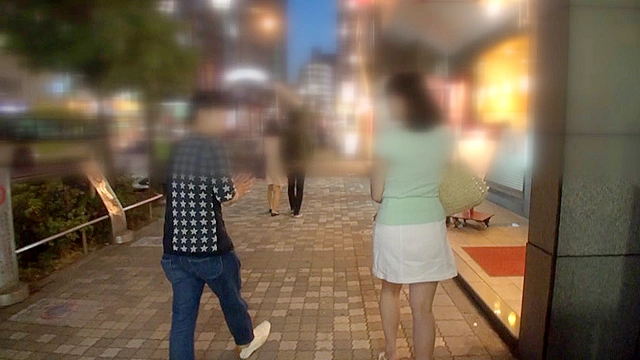 ガチナンパ！ド素人さんの恥じらいSEX！「何度もイっちゃってるからぁもう止めてぇ！」童貞くん筆下ろし全員中出しSP！
