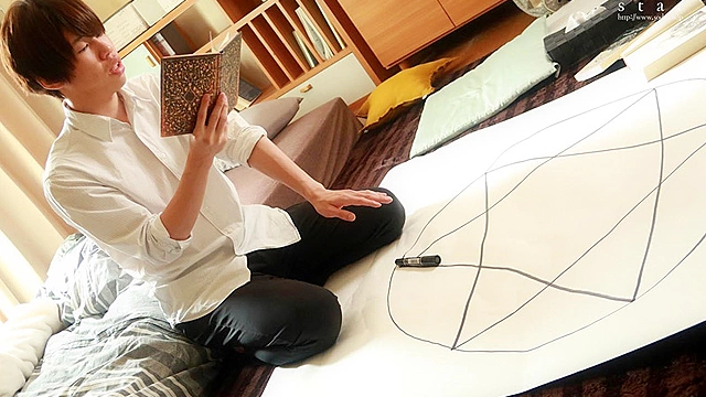 本庄鈴が好きすぎてサキュバスを召喚してしまった僕