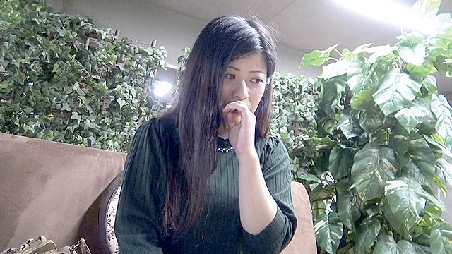 素人妻 口説き面接【一】
