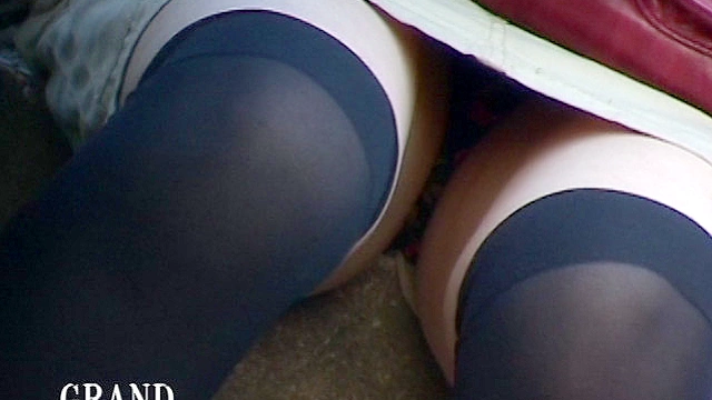 お姉さんの股ぐら パンティ＆パンスト2