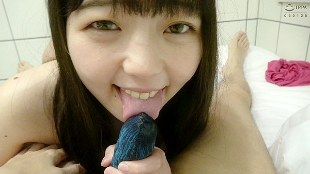 大人気女優 泉りおんチャンのむちゃくちゃエッチなドM責めプレイ！
