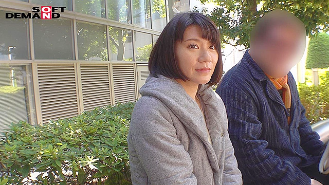 寝取らせ願望のある旦那に従い出演させられた本物シロウト人妻 case 18 教務事務・島崎きょうこ（仮名） 37歳 岐阜県郡上市在住 AV出演 主人のためにネトラレます