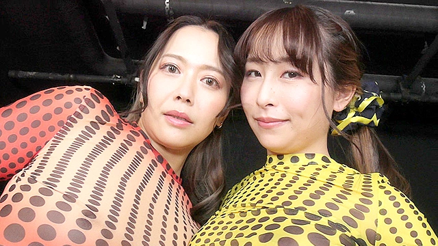 バキュームフェラ×ものすごい吸引音の乳首舐め