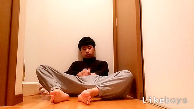 投稿！自画撮りオナニー ヒロアキ vol.03