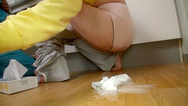 ～熟女おもらし～ 第三巻