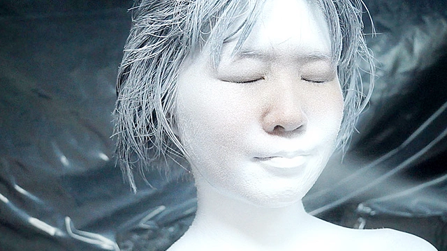 White Painting007