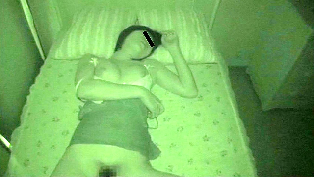 禁断母親夜○い○撮