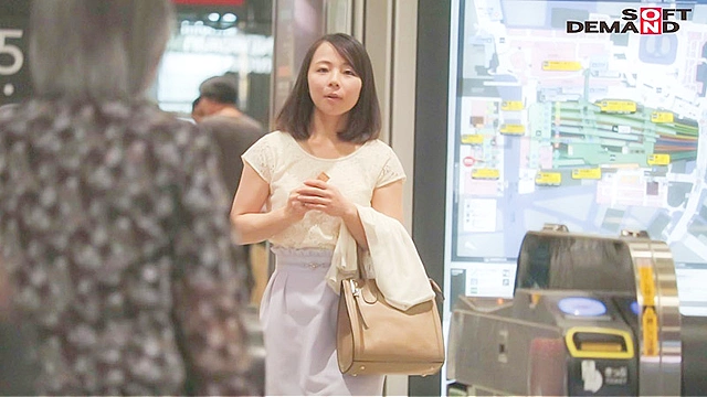 君の笑顔に見送られたら、僕は毎日頑張れそうな気がする。 杉田美和 38歳 最終章 ずっと○○が欲しかったのに最後まで旦那はしてくれなかったナマ中出し8発