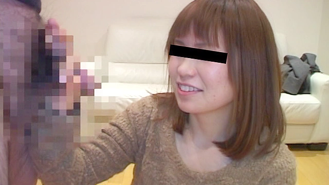 素人お姉さん！ボクのチンカスだらけの包茎チンポをフェラしてください！ VOL.3