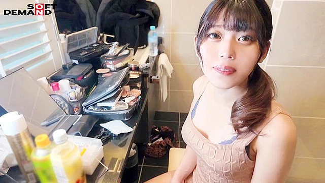 フードコートに行くのが週末の楽しみの子育て奮闘ママ 真白りま 26歳 第3章 まだ息子が歩けるようになったばかりなのに2人目の妊活前に他人に中出しを許す女盛りの若妻