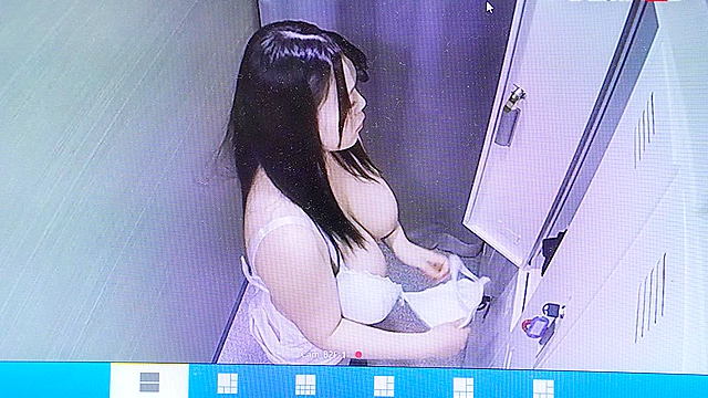 むっちりスケベBODYが肉欲そそる入社2年目荻野ちひろ 業務中プチ露出で羞恥心克服、すぐ傍に同僚がいる状況でサイレント絶頂  AV出演今回でラスト！完全見納めSP SOD女子社員