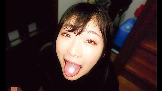 滝ゆいながお宅訪問！魅力のデカ尻ファンサービス