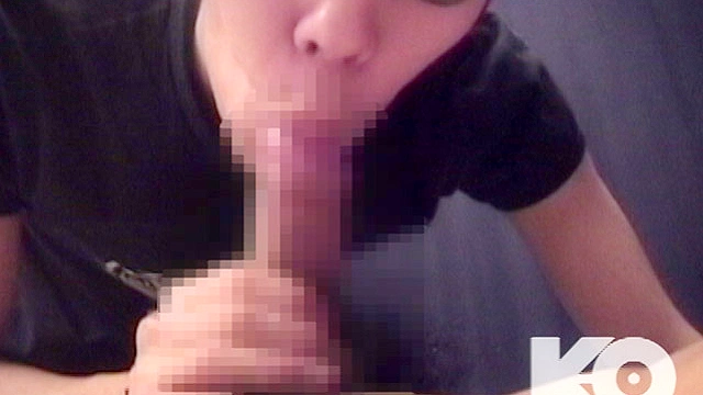 筋肉質サーファーノンケが男にしゃぶられザーメン発射！！