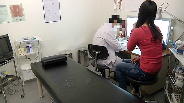 肛門診察で恥ずかしい目にあう