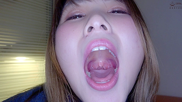 超超超どエロい永瀬愛菜ちゃんの歯・口内・のどちんこフェチ動画！
