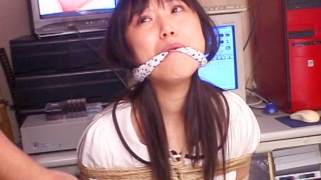 私服緊○1