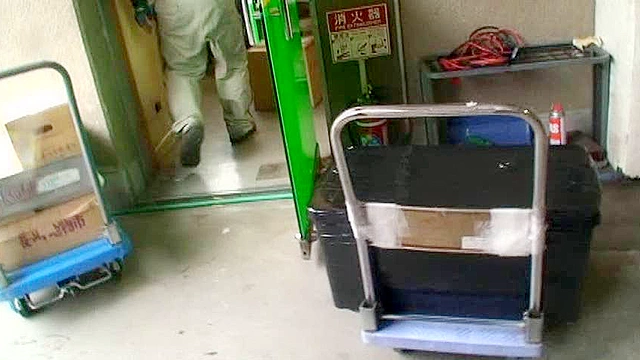 砂の中