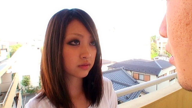 夫と冷めた若妻は隣の僕を目で誘う