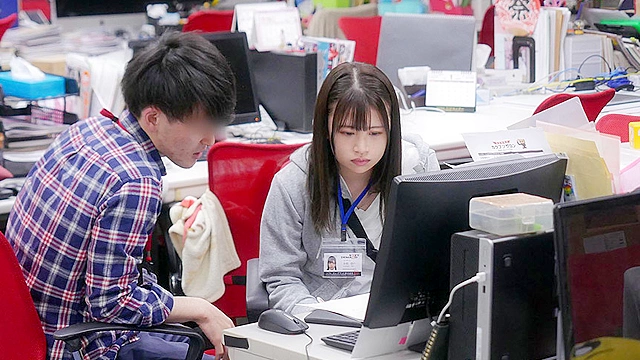 学生時代アイドル志望だったAD小松るい22歳のメス丸出しむっつりSEXが撮れました！ 女子大出身の可愛らしいお嬢様だけど頭はスケベでいっぱい？ 想像以上のギャップ萌え！素朴に見えてめちゃくちゃ敏感体質の逸材だった新入社員