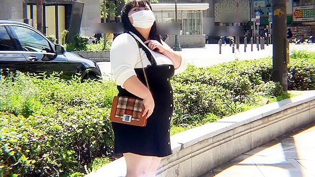 ポチャの逸材を求めて大阪へ。天然ぽっちゃり処女お嬢様 ちはる