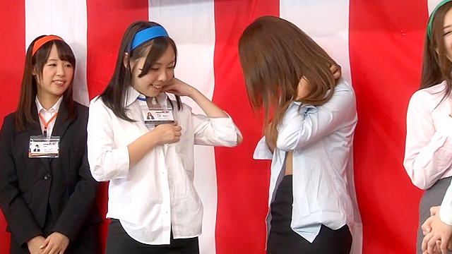 SOD女子社員 2015年 天晴れ！超忘年会 今年1年の感謝を込めて人気企画テンコ盛り マジックミラー号！野球拳！ハレンチゲーム！またがり接待！王様ゲーム！混浴乱交！SOD女子社員12名と亀頭乾く暇無し 8時間スペシャァァァル