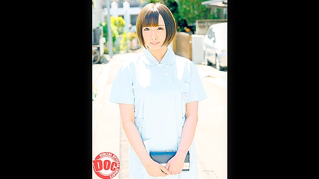 勤務明けの白衣の天使がデカチン清拭に挑戦！！患者ではありえないガチガチにフル勃起したデカチンを目の前に現役ナースはムラムラぐっちょり発情！？ナース服もそのままに！着衣デカチン激ピス連続生中出し性交！！合計13発！！