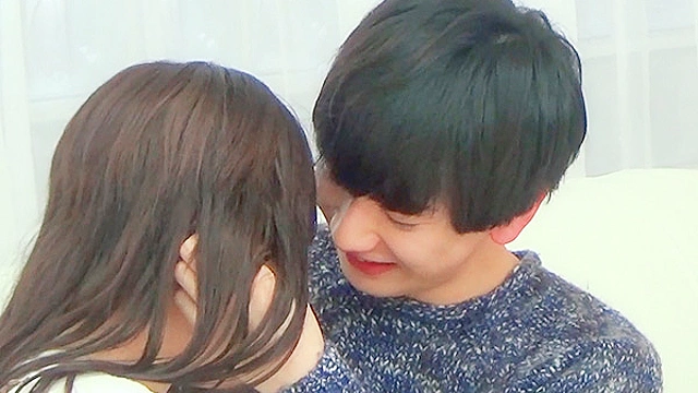 性感帯をみつけあいっこ 探り合いエッチ -春木圭吾-