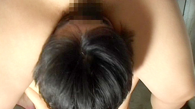 J-cup美女の 放尿ナイアガラ 有奈めぐみ