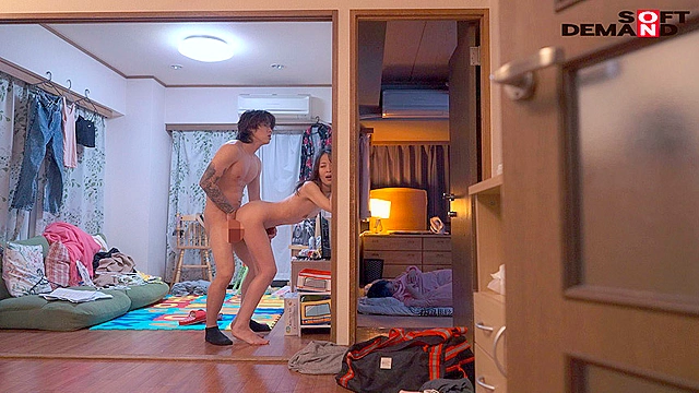 マイルドヤンキーの娘の旦那（20）とこっそり10 年ぶりに避妊具をつけず中出しした。桃色かぞくVOL.30 小野寺真優