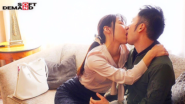 「お金よりも大切な何かを見つけに来ました…」冨田朝香 38歳 第4章 「飲んだら喜んでくれるんですか？」こねくりフェラで年下精子を全てごっくん＆じゅっぽりお掃除