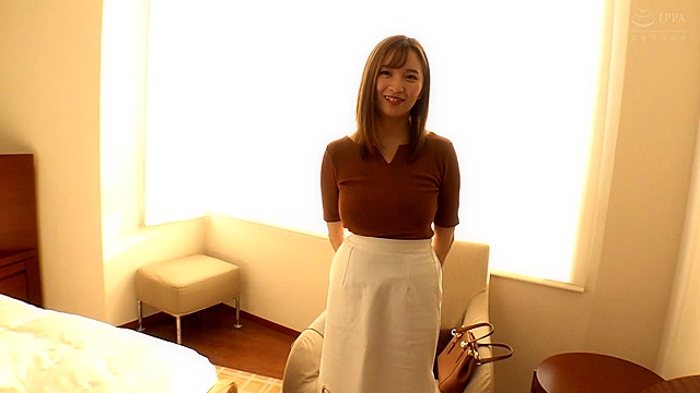 デカ尻素人女子大生がむっちり巨尻肉弾ピストンで足腰ガクガク！肉肉しいケツを鷲掴み・尻穴鑑賞ペロペロ舐めつくし・デカ尻素股で高速ケツ振り・ケツ肉おっぴろげイっても止めない高速ピストンで悶絶痙攣絶頂！