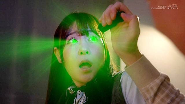 サイバー洗NOU 感情も身体も性処理ロボ化された3姉妹の娘たち