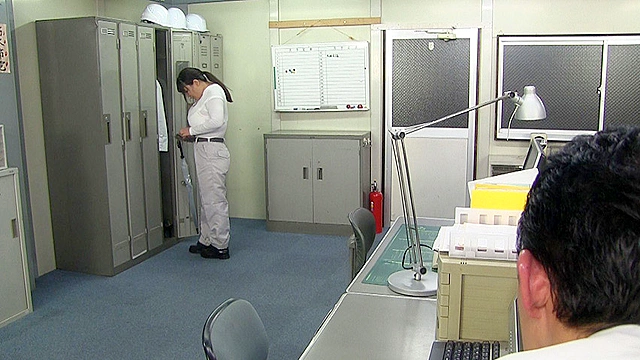 肉感作業員 スリップパイズリ作業所編