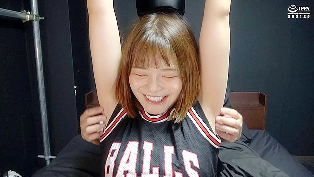 「これそくすぐりストレッチ！ 笑い悶えながらも体を伸ばす知的なお姉さん」わかしラボVol.033-（2） 七堂蓮未