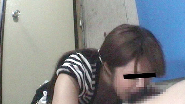 素人投稿 露出娘 果歩19歳短大生