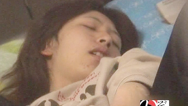 民家のぞき○撮 偶然撮れた自宅でオナニーする女（希少）