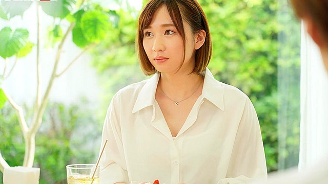 仕事終わりにサクッとエッチする性欲女子。 26歳 橘萌々香 AV DEBUT