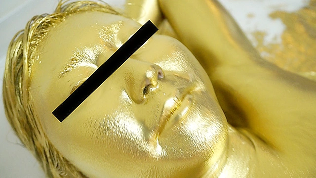 GOLD PAINT015